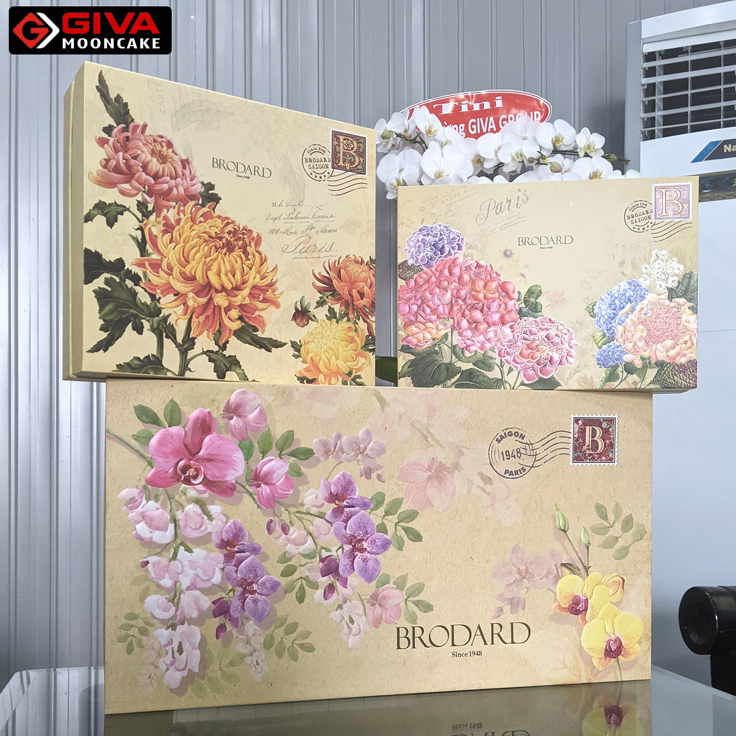 hộp bánh trung thu Brodard 2022